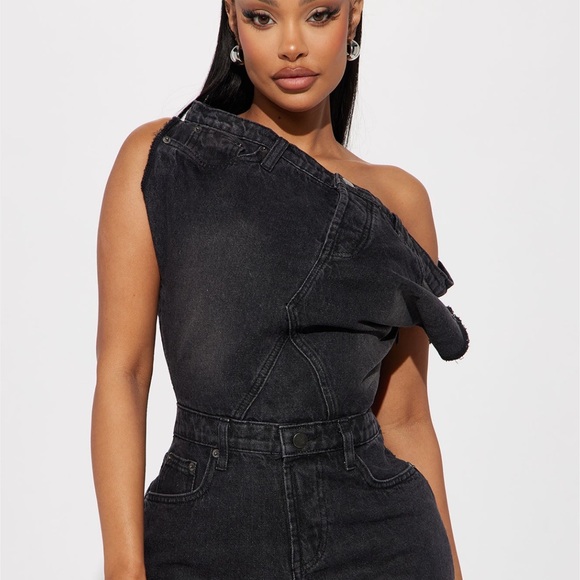 Fashion Nova Pants - Fashion Nova Black Strapless Denim Jumpsuit | Wide Leg | Raw Hem | Size Medium